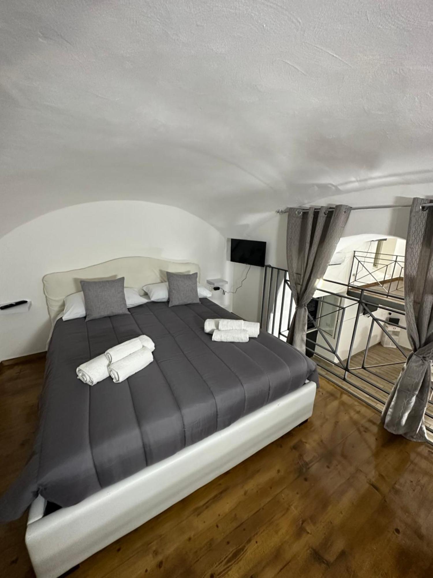 Aurora House Apartment Napoli Ngoại thất bức ảnh