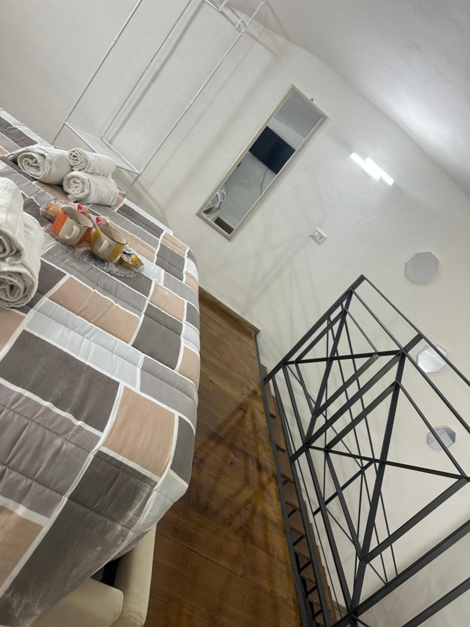 Aurora House Apartment Napoli Ngoại thất bức ảnh